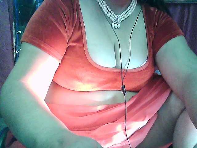 Live sex webcam photo for sexycharu #292310744