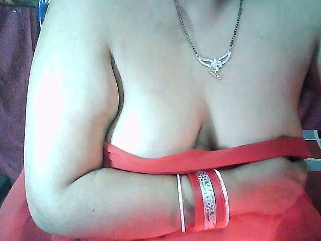 Live sex webcam photo for sexycharu #292358184