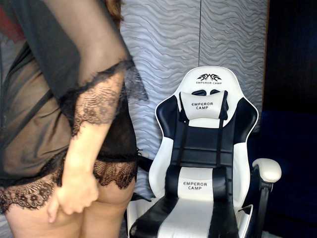 Live sex webcam photo for sexychery26a #291272506