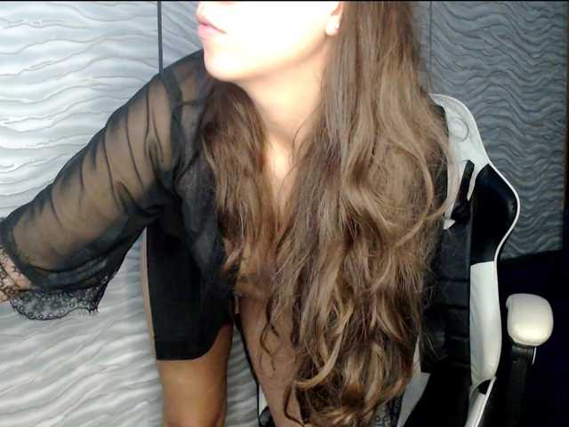 Live sex webcam photo for sexychery26a #291986789