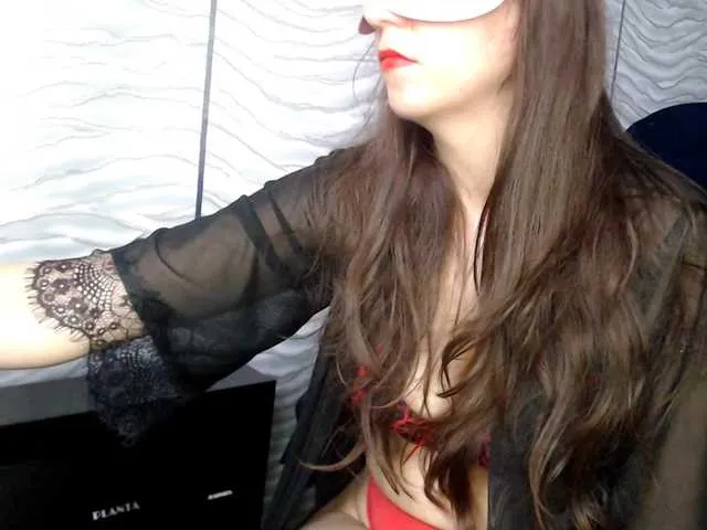 Live sex webcam photo for sexychery26a #292369311