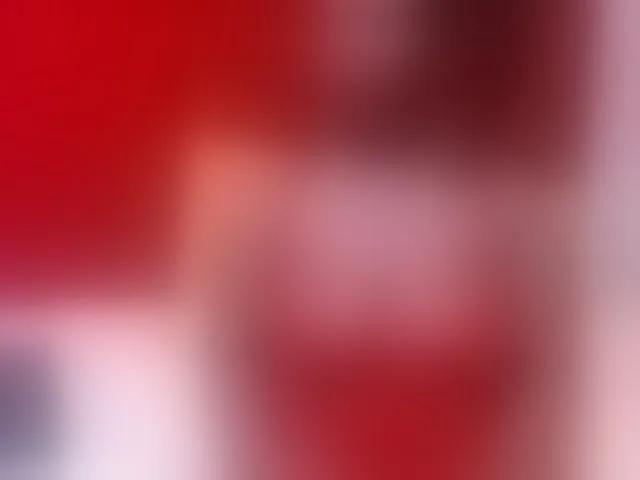 Live sex webcam photo for sexychocolatbox10 #291422705