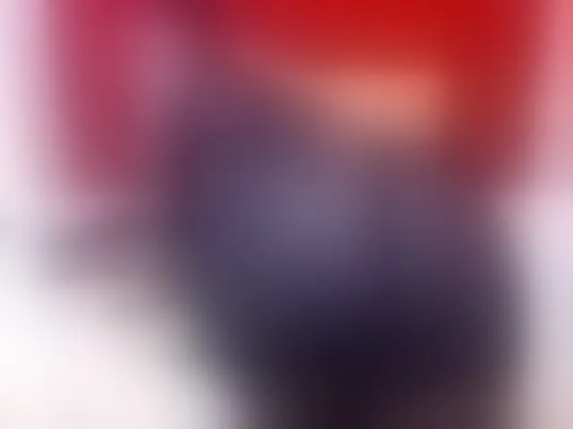 Live sex webcam photo for sexychocolatbox10 #291588081
