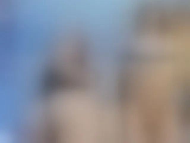 Live sex webcam photo for sexycouplebitches #293080834