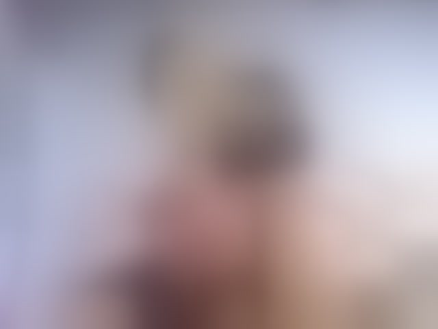 Live sex webcam photo for sexycouplebitches #294113151