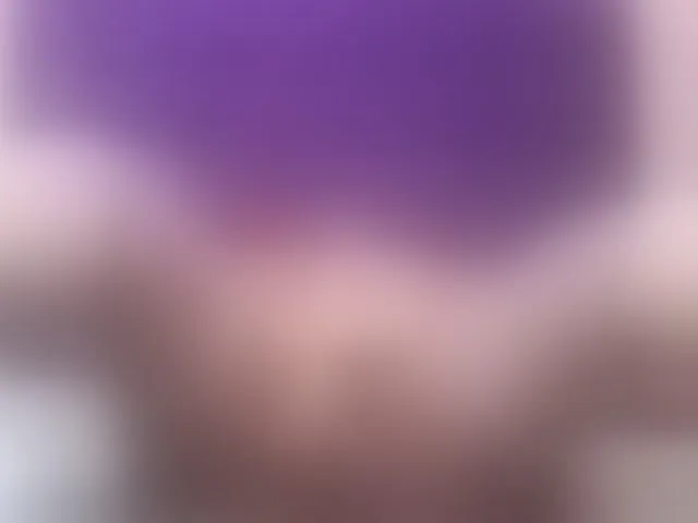 Live sex webcam photo for sexyeboncurvy #293719468