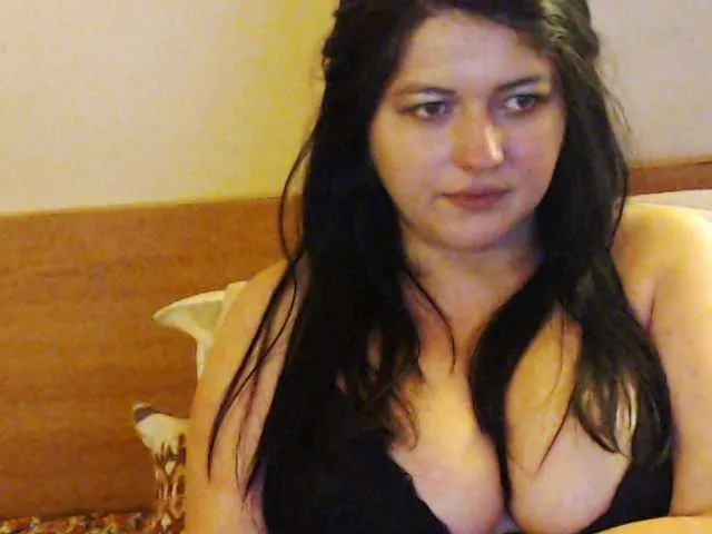 Live sex webcam photo for sexyhotemma #272665445