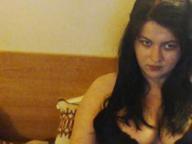 Live sex webcam photo for sexyhotemma #272803965