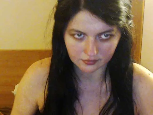 Live sex webcam photo for sexyhotemma #273004125