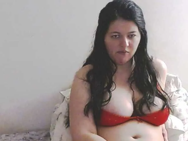 Live sex webcam photo for sexyhotemma #277099550