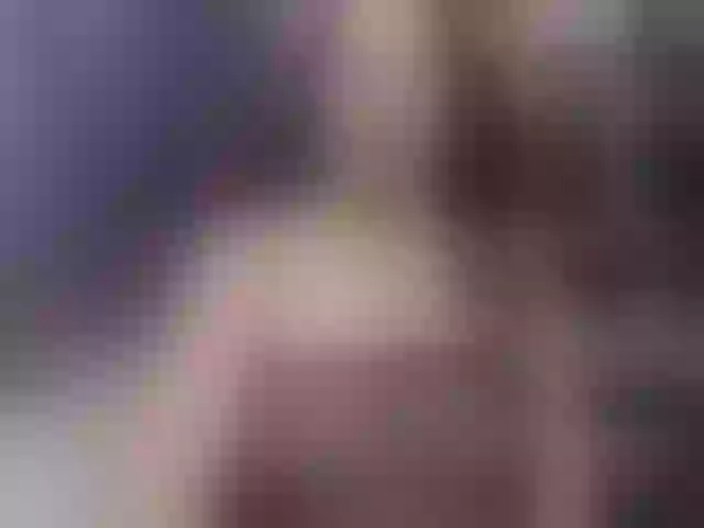 Live sex webcam photo for sexyhotlatine #275679607