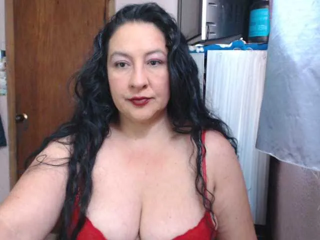 Live sex webcam photo for sexyhotlatine #276635850
