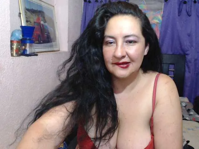 Live sex webcam photo for sexyhotlatine #276791945