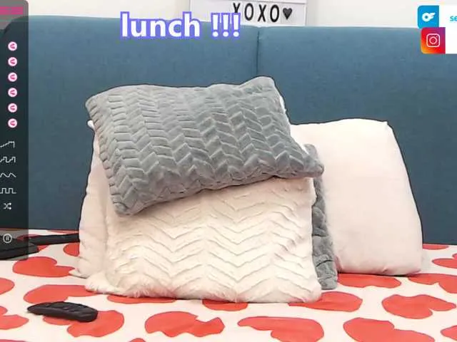 Live sex webcam photo for sexyhottease699 #276027924