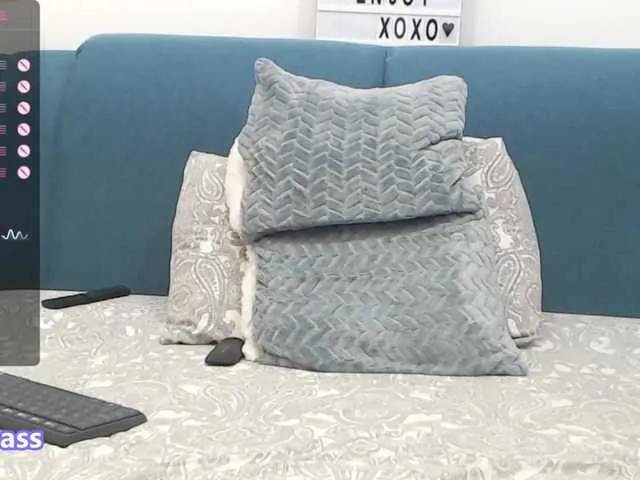 Live sex webcam photo for sexyhottease699 #276211161