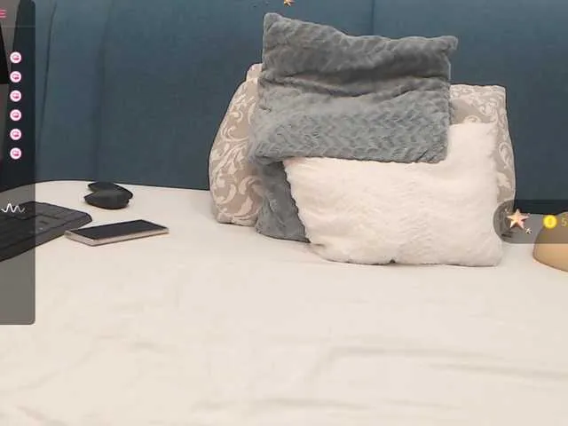 Live sex webcam photo for sexyhottease699 #276254017