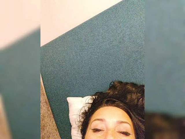 Live sex webcam photo for sexylady4u #276473141