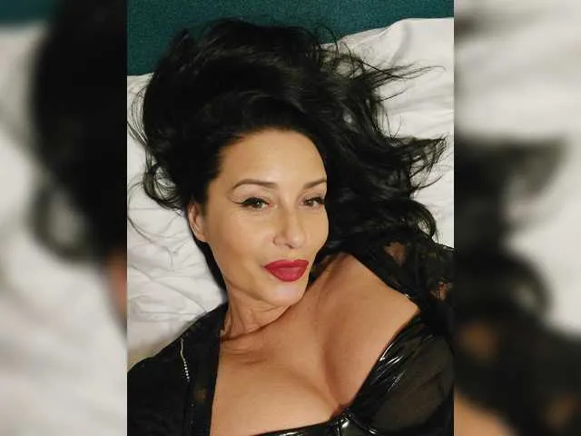 Live sex webcam photo for sexylady4u #276790983