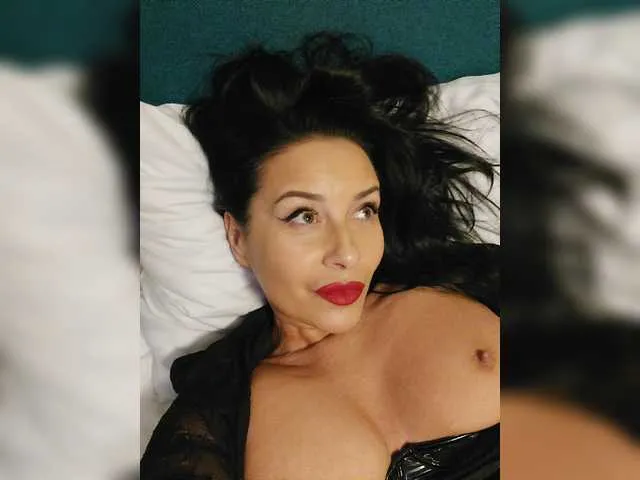 Live sex webcam photo for sexylady4u #276892487