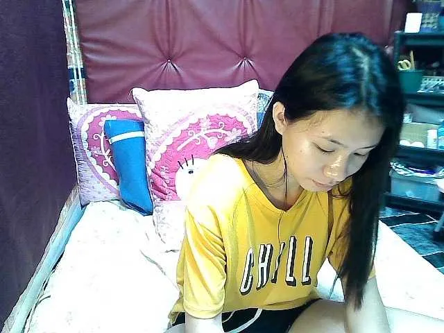 Live sex webcam photo for sexymae1 #275510071