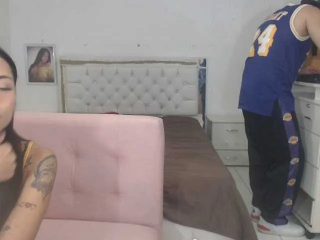 Live sex webcam photo for sexypartyxxx #276142129