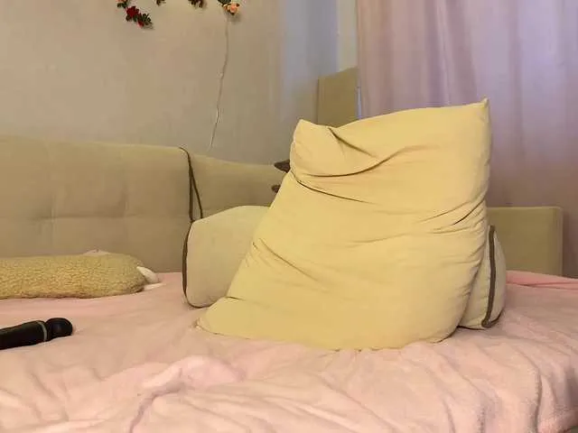 Live sex webcam photo for sexypornlife #290280727