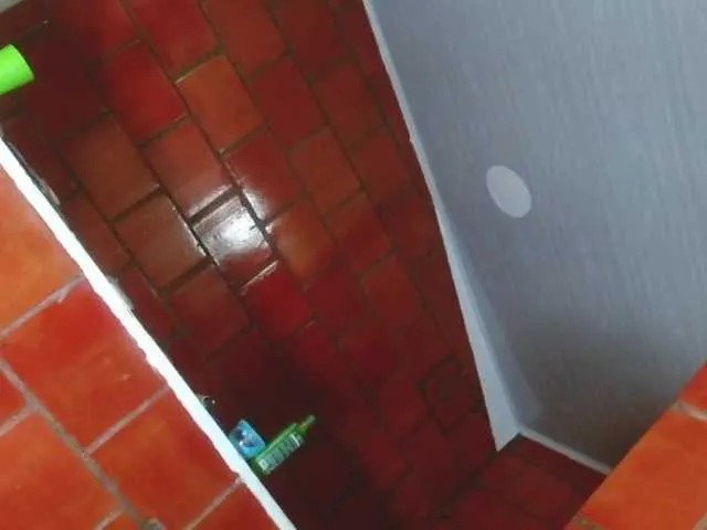 Live sex webcam photo for sexyslimcat #290764719