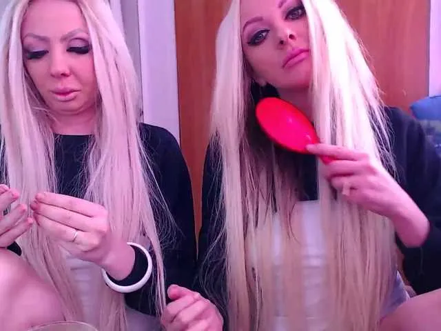 Live sex webcam photo for sexytigress #272409329