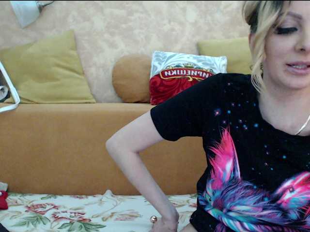 Live sex webcam photo for sexytigress #277207253