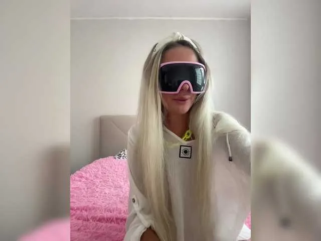 Live sex webcam photo for sexytigress #288002541
