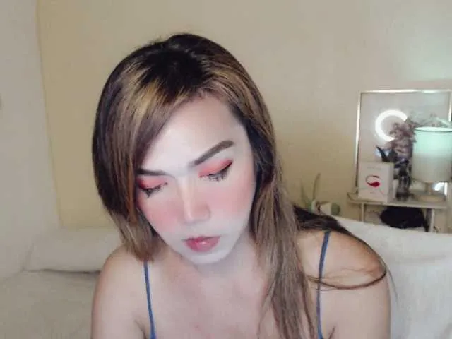 Live sex webcam photo for sexywildjenny #273391687