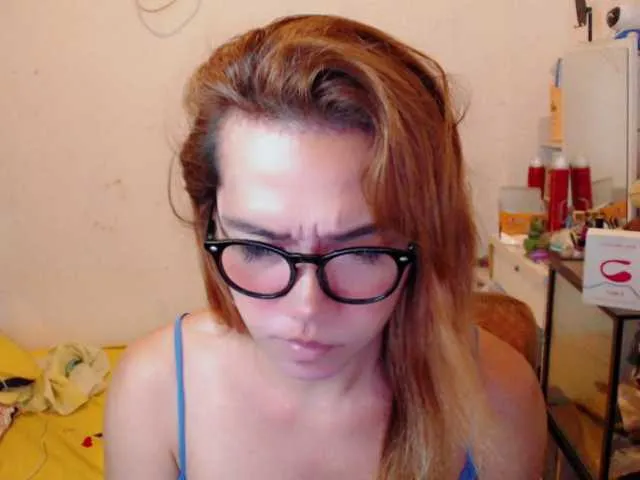 Live sex webcam photo for sexywildjenny #274168603