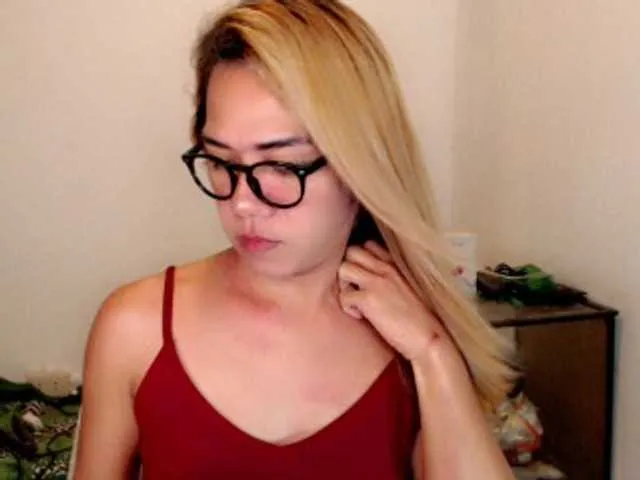 Live sex webcam photo for sexywildjenny #275602024
