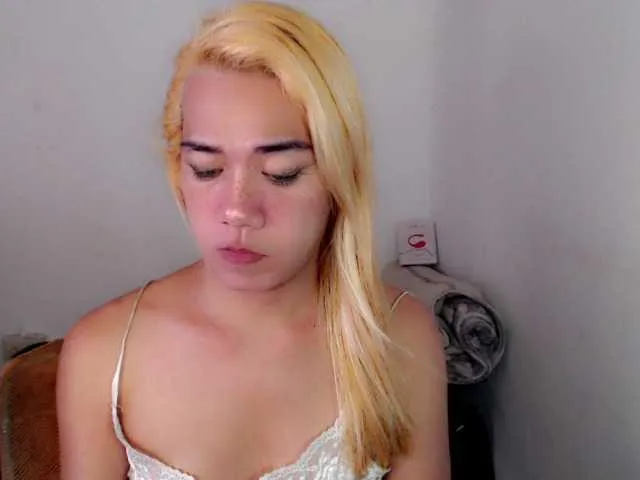 Live sex webcam photo for sexywildjenny #276112473