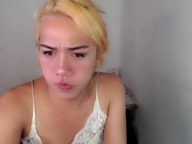 Live sex webcam photo for sexywildjenny #276149473