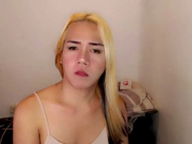 Live sex webcam photo for sexywildjenny #276156333