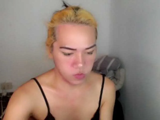 Live sex webcam photo for sexywildjenny #276232133