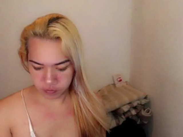 Live sex webcam photo for sexywildjenny #276272786