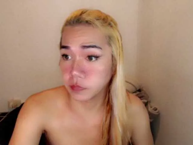 Live sex webcam photo for sexywildjenny #276294115