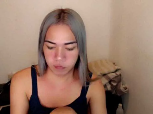 Live sex webcam photo for sexywildjenny #276300046