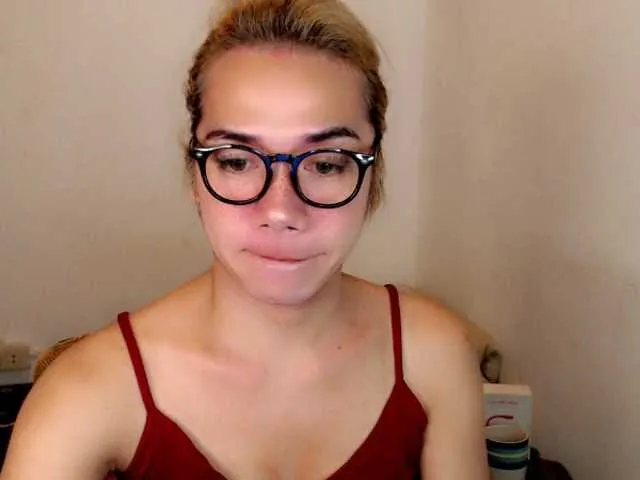 Live sex webcam photo for sexywildjenny #276393388