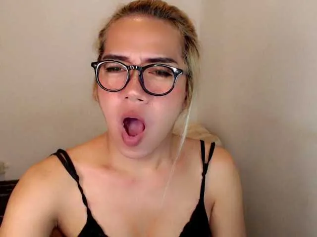 Live sex webcam photo for sexywildjenny #276407327