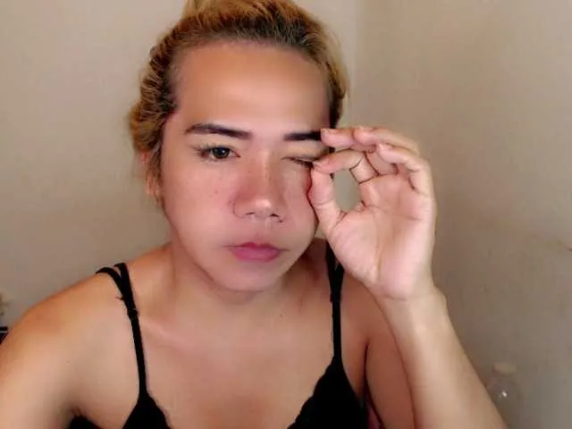 Live sex webcam photo for sexywildjenny #276424560