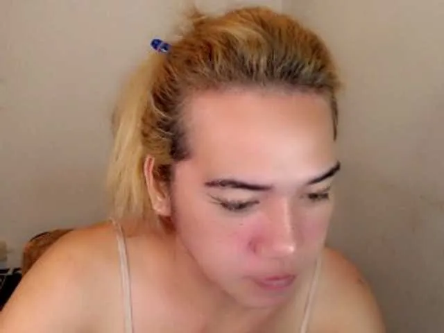 Live sex webcam photo for sexywildjenny #276434188