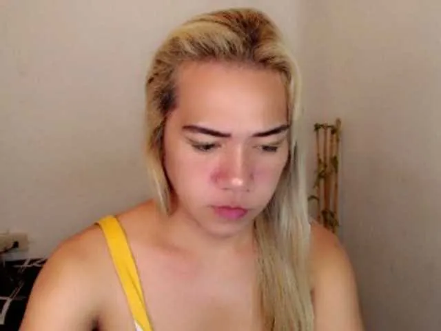 Live sex webcam photo for sexywildjenny #276537153