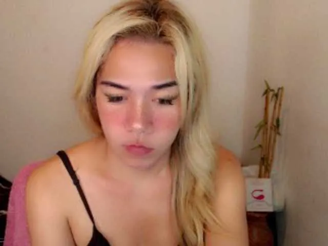 Live sex webcam photo for sexywildjenny #276600723