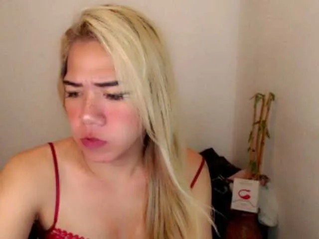 Live sex webcam photo for sexywildjenny #276607778