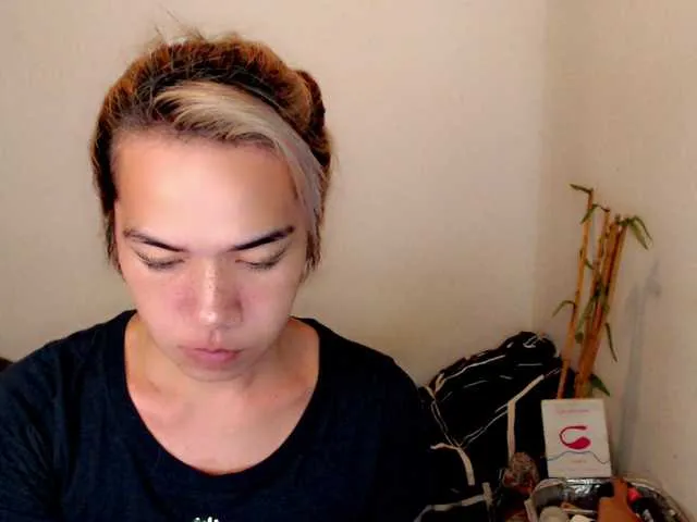 Live sex webcam photo for sexywildjenny #277562253