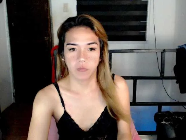 Live sex webcam photo for sexywildjenny #290185298