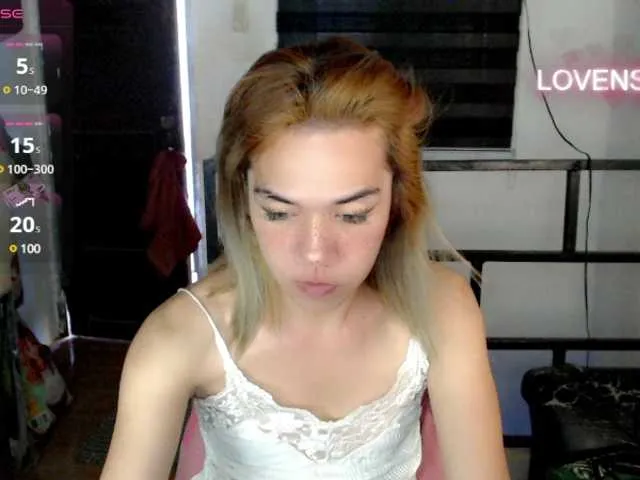 Live sex webcam photo for sexywildjenny #290313535